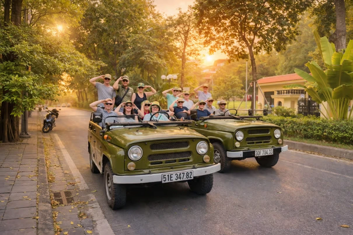 Day Tour | Hanoi Sunrise & Local Life Jeep Tour